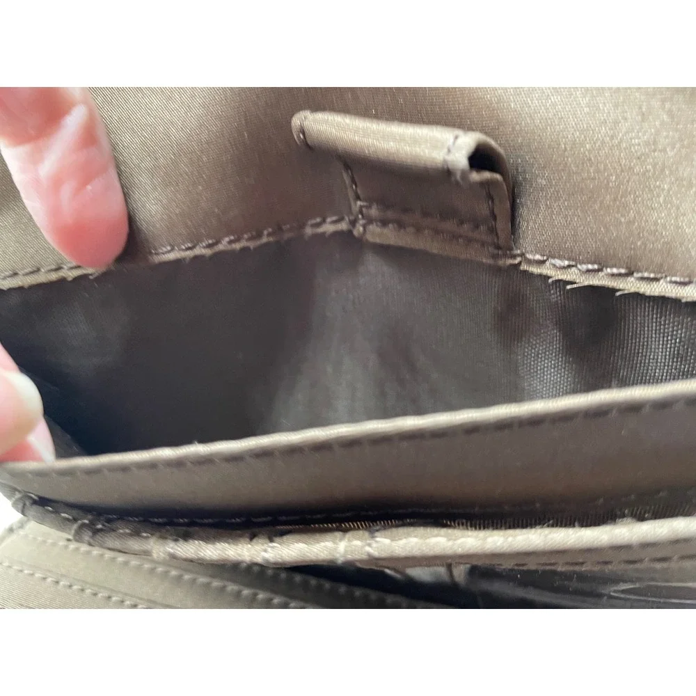 Nine West Womens Bifold Clutch‎ Wallet Brown Faux Leather White Stitching
